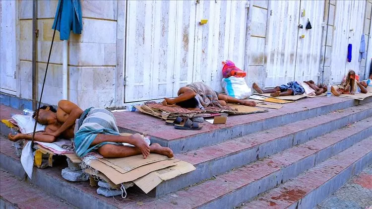 عشرات الآلاف من مسؤول وقيادي في عدن.. والوضع إلى الحضيض: ما قيمة كل هذه القيادات؟