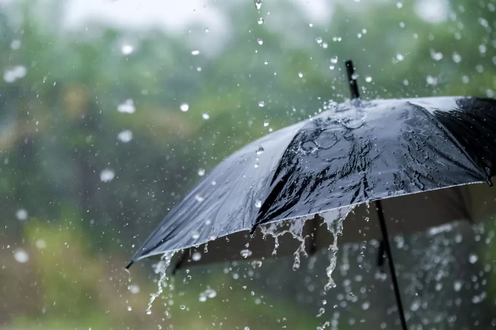 الأرصاد يحذر من أمطار رعدية غزيرة على عدة محافظات الأيام القادمة