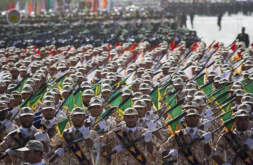 الحرس الثوري الإيراني يؤكد بـ"ردّ مهلك" وعبرة للآخرين لأي اعتداء