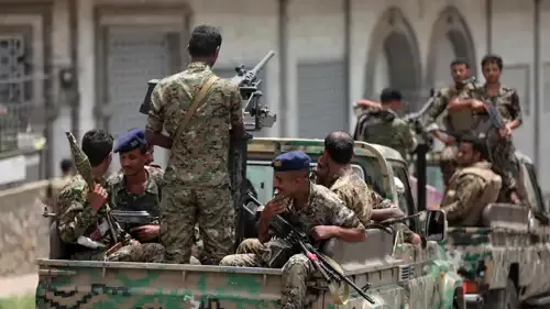 اليمن: الحوثي يعلن عدم توقفه عن استهداف إسرائيل رغم خطة ترامب
