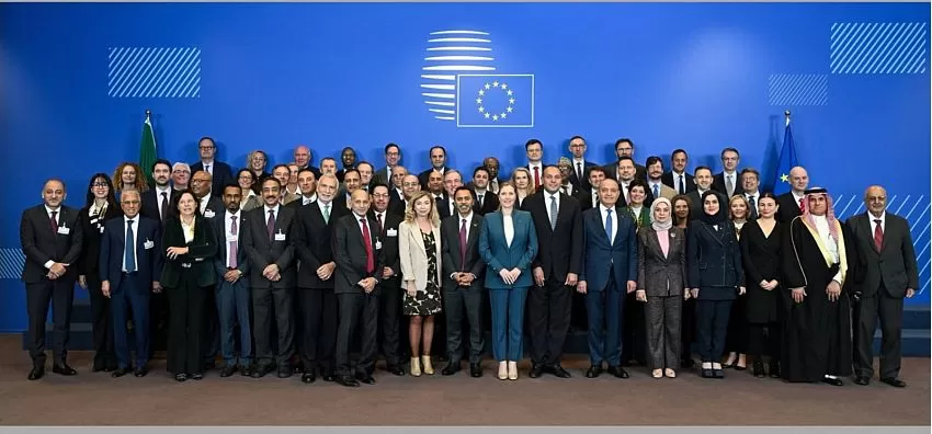 اليمن يؤكد في بروكسل أهمية حماية أمن البحر الأحمر ضمن الشراكة العربية الأوروبية