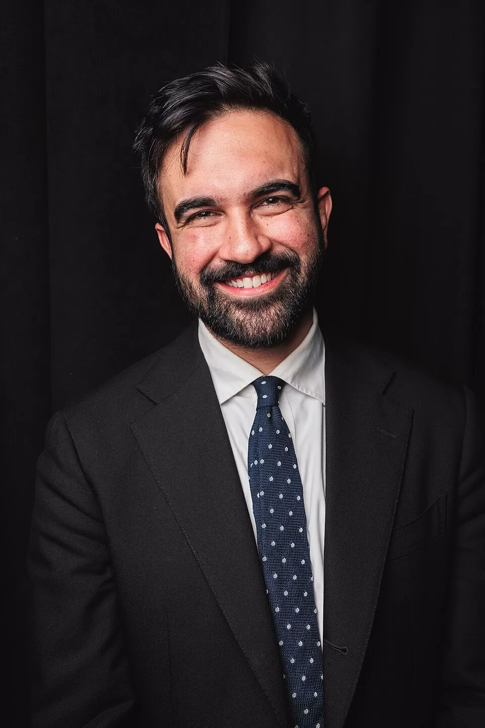 زهران ممداني أول مسلم يتولى منصب عمدة نيويورك