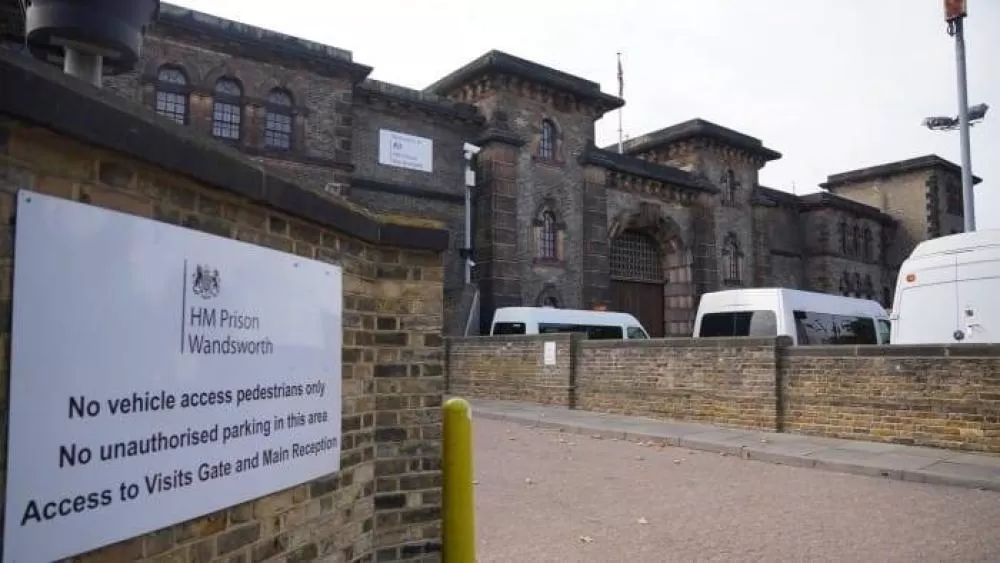 أزمة في بريطانيا بعد الإفراج عن سجينين بالخطأ