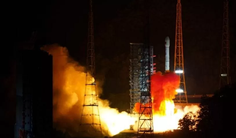 الصين تطلق صاروخاً حاملاً من طراز "ليجيان-1 واي9"