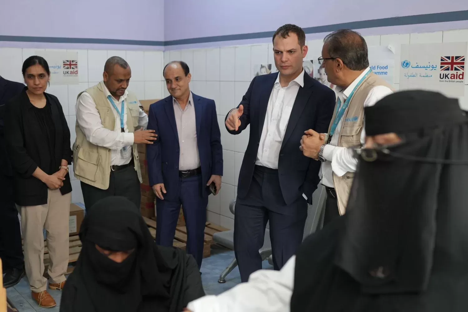 وزير بريطاني: نؤكد شراكتنا مع اليمن ونسعى لتعزيز الأمن والاستقرار بالمنطقة