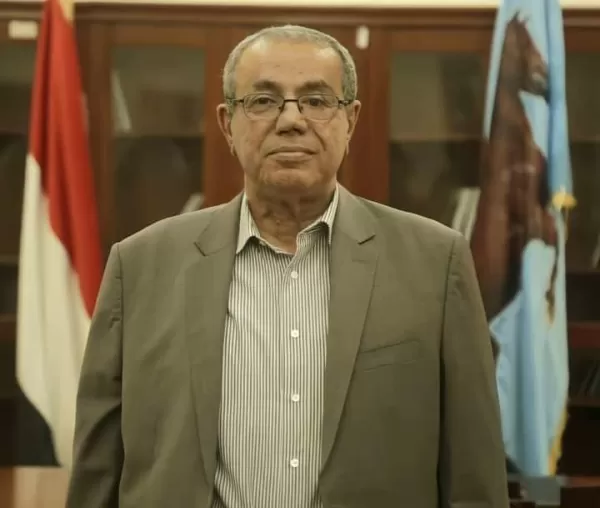 Yemen: Houthis besiege the house of the head of the General People's Congress party in Sanaa.